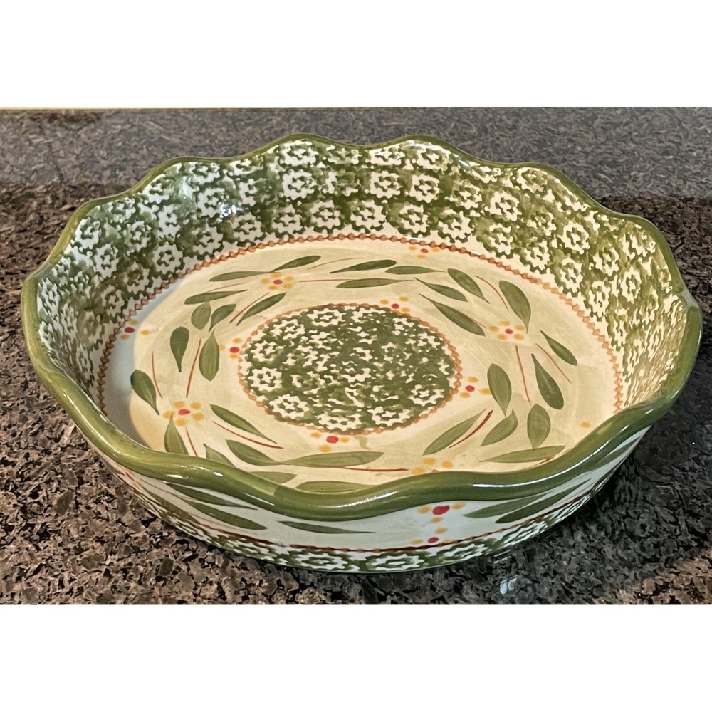 Temptations Old World Green 1 QT Ceramic Floral Baking Pie Dish‎ Scalloped Edge